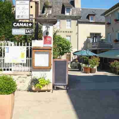 Le Lion d Or Hotel Exterior