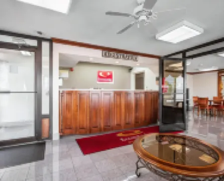 Econo Lodge Dyersburg I-155