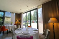 Loire & Sens Hotels in Brissac-Quince