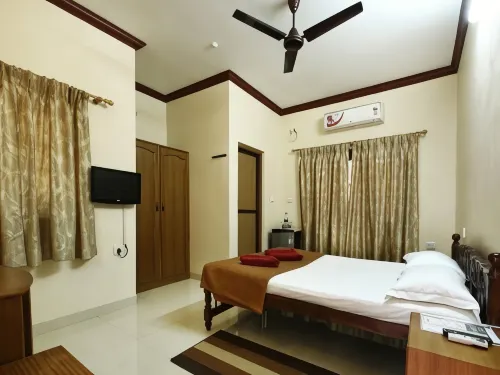 Henry's Place Hotels in Calangute