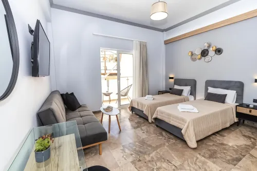 Queen Mary Beachfront Studios Hotels in Stalos