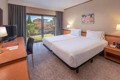 Ciudad de Castelldefels Hotels in der Nähe von Bar Latino Sol & Sombra