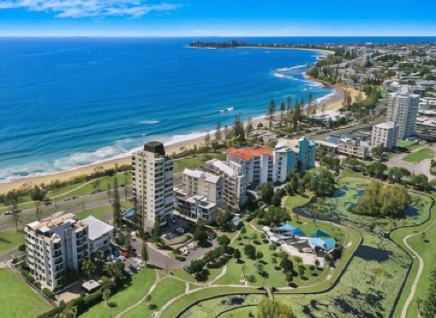 Meridian Alex Beach Apartments