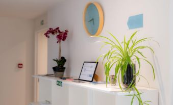 Elberg Hotel & Apartments