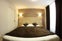Hotel de l'Abbaye Hotels in Parentignat
