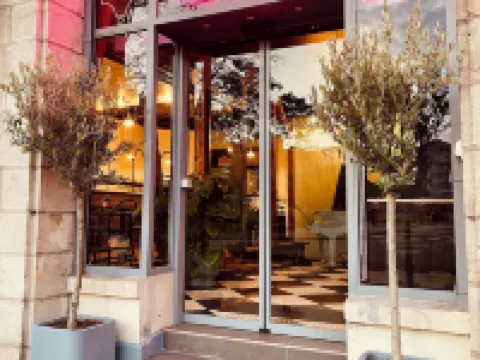 Labe Hôtel Tours Centre Gare Hotels in Tours