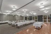 Airport International Hotel Brisbane Hotels in Hamilton