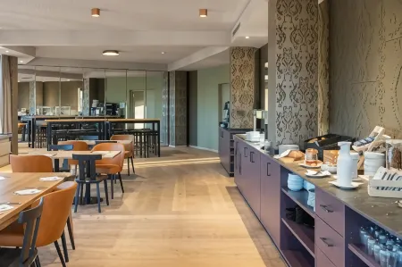 Bsmart Hotel Menziken Отели в г. Кульм