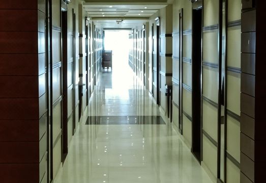 아바리 익스프레스 파이살라바드 객실 내부