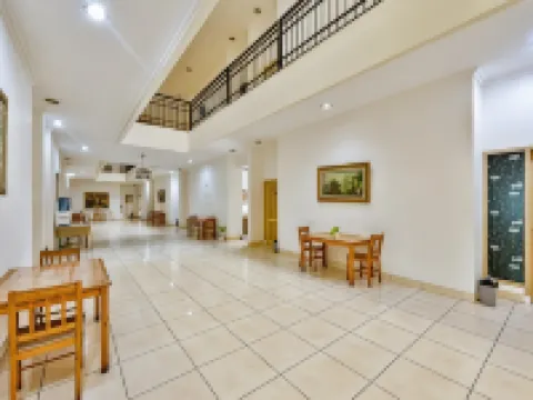 Cinere Inn & Residence Hotels in Depok