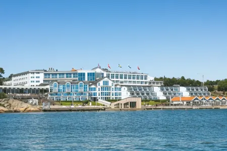 Stenungsbaden Yacht Club Отели в г. Шерхамн