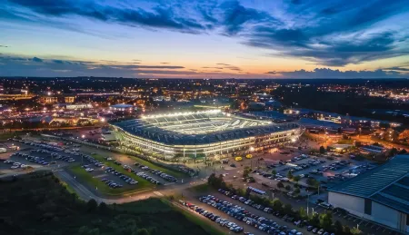 Deluxe Studio Apartments