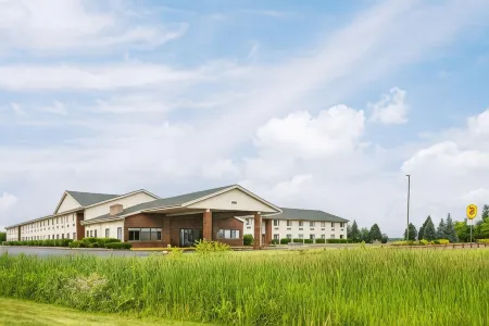 Super 8 by Wyndham Henrietta/Rochester Area