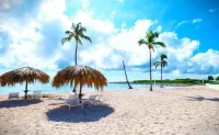 (20% OFF) Artsy & Chic Oceanfront hideaway: exclusive Cap Cana Marina district