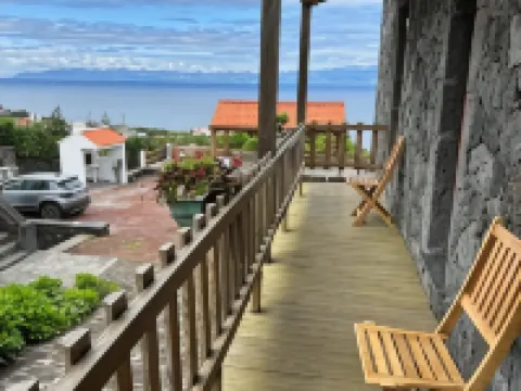 Sara Village Hotels in Pico Island