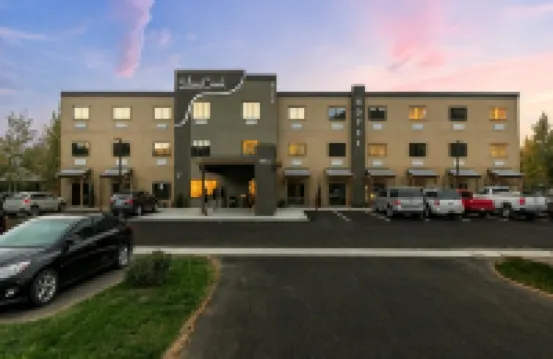 Silver Creek Hotel