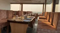 Anjani Suite - breakfast