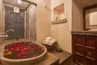 Kaladwas Lal Haveli - A Heritage Boutique Hotel - 3 estrellas