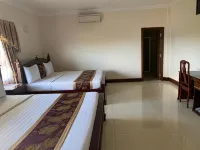Asian Koh Kong Hotel - parkir