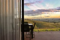 Marnong Estate - Mountain view