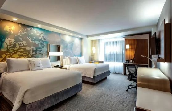 蒙特利爾西島拜德菲萬豪萬怡酒店