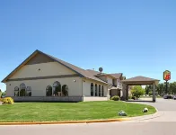 Super 8 by Wyndham Brookings Hotel in zona Research Park at South Dakota State University