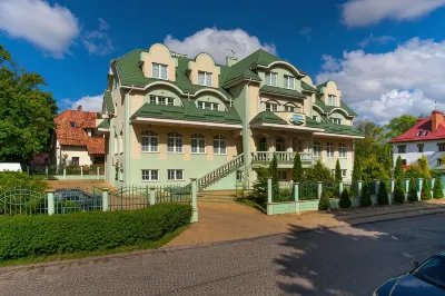 Oberteich Lux Apartments فنادق في 