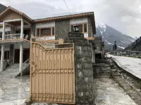Hotel Deep Forest Hotels near Saif-ul-Muluk Lake