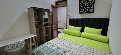 Rumi Solo Hotell i Mayang