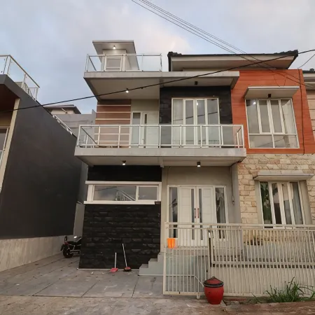 Villa Ashiya with Private Pool Balcony and Karaoke