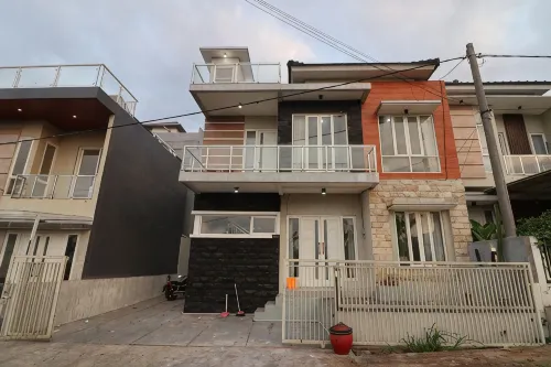 Villa Ashiya with Private Pool Balcony and Karaoke - วิลล่า