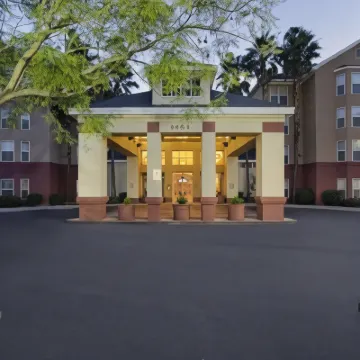 Homewood Suites by Hilton Phoenix - Biltmore