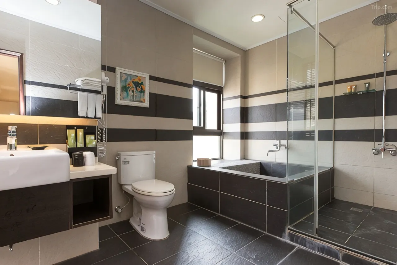 苗栗親子住宿 F HOTEL 三義館