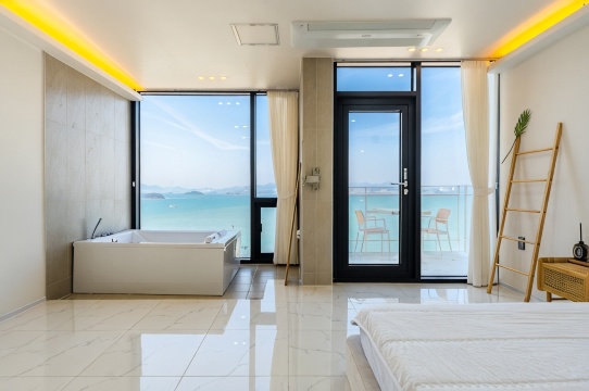 Yeosu Staylog Hotels in Yeosu