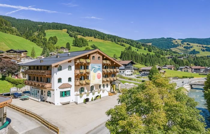 Boutique House HappYellow Saalbach