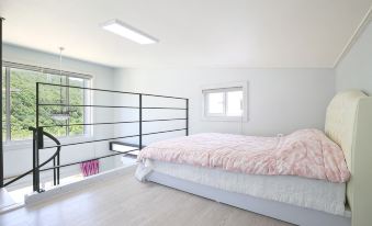 Gyeongju Sannae High1 Pension