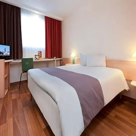 Ibis Berlin Dreilinden Отели в г. Клайнмахнов
