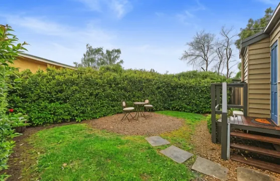 雙松露住宿加早餐旅館