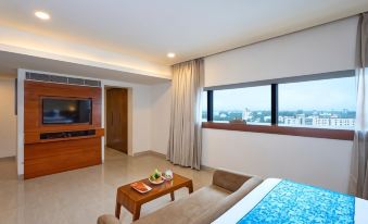 The Raviz Hotel, Calicut