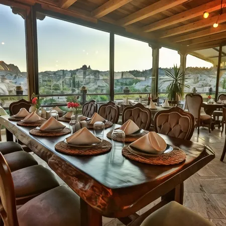 Şah Saray Cave Suites Halal Hotel