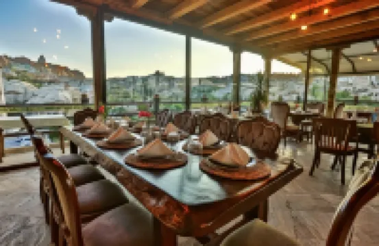 Şah Saray Cave Suites Halal Hotel