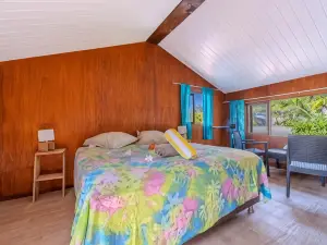Matira House