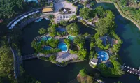 Shantou Lotusmountain Hot-Spring Resort