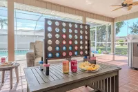 Standalone Hot Tub, Heated Salt Pool & Game Room - Jacuzzi