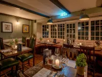 Castle Inn Hotels in Wareham