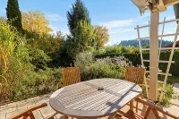 Animal house | parking lot | terrace - 3-Star