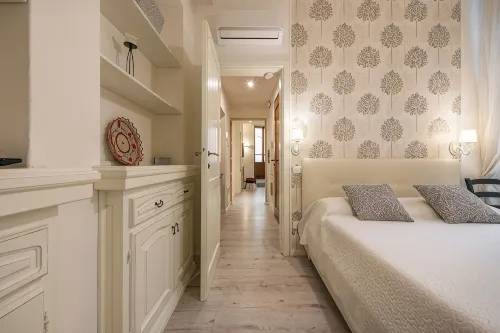Marco's Stylish Home: in the Hearth of Cagliari - Condos