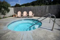 Sea Otter Inn - Romantic
