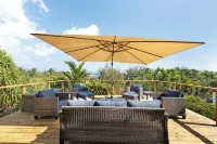 Spectacular Ocean View Villa with Pool 7-Min Walk to the Beach