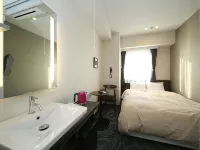 HOTEL EMIT UENO Отели рядом с достопримечательностью «Аракава (специальный район)»